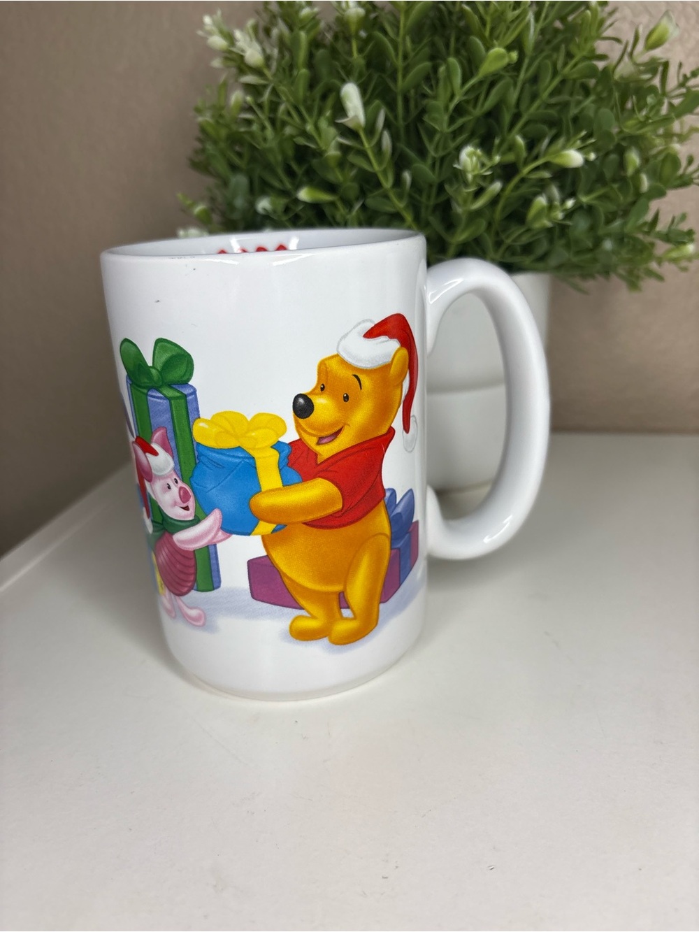 Vintage 2002 Disney Winnie the Pooh Christmas Holiday Mug
